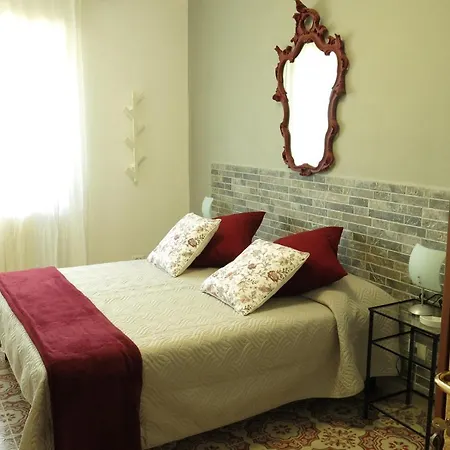 Casa Gianfranca Bed and Breakfast 3*